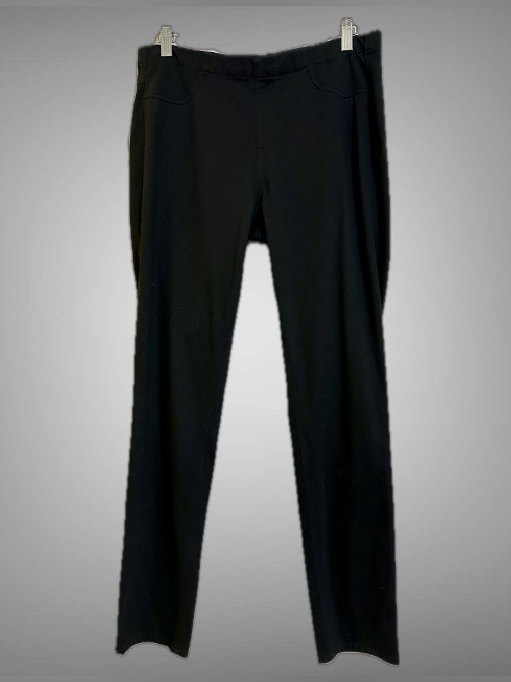 Uniqlo Black Jeggings size XL Excellent Condtion